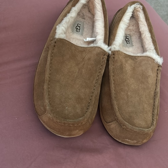 UGG Men’s Ascot Slipper Tan / Hardly Worn 🤍🤍🤍 - Picture 5 of 6